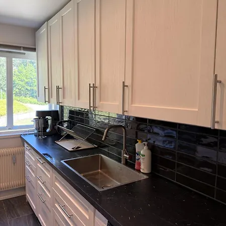 Charming And Cozy 2-bedroom In