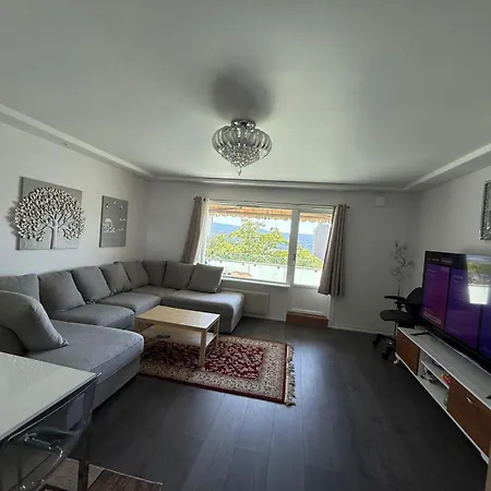 Apartment Charming And Cozy 2-bedroom In